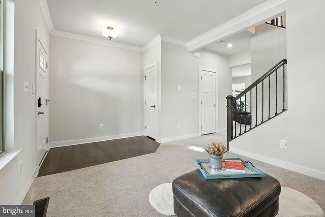 Building Photo - 2283 River Birch Rd