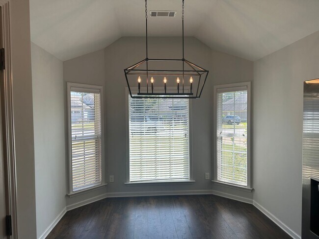 Building Photo - Beautiful Pike Road Home in Woodland Creek