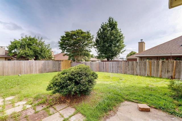 Building Photo - 2532 Beau Dr