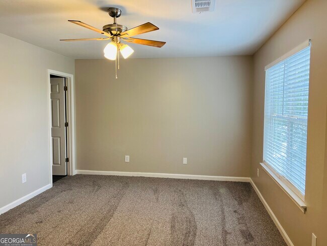 Building Photo - 3510 Brookstone Way