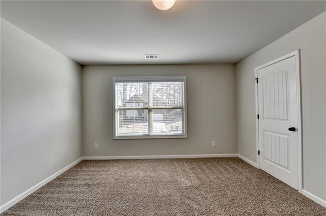 Building Photo - 4810 Haysboro Way