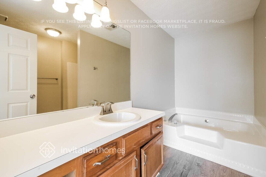 Building Photo - 2718 Ashbury Point Ln