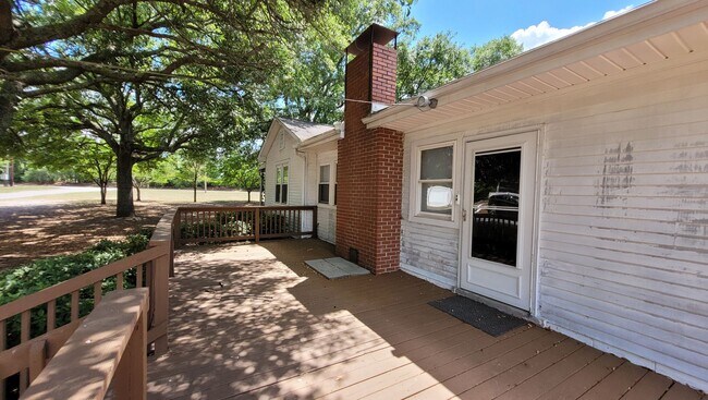 Building Photo - 4538 Augusta Rd
