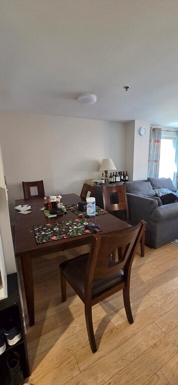 Building Photo - 950 Massachusetts Ave