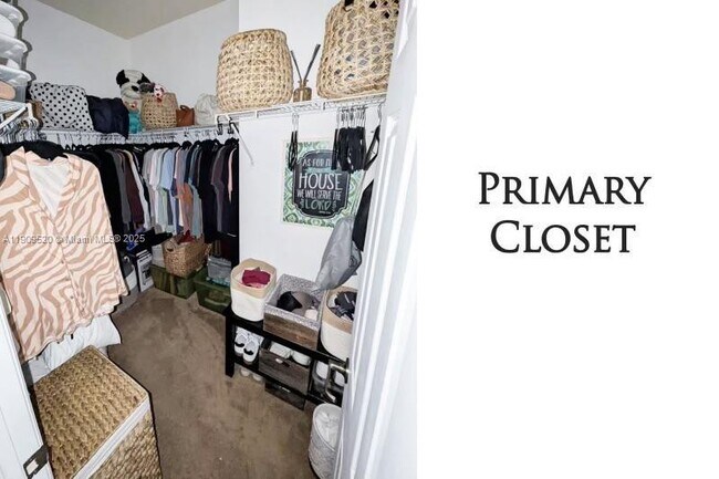 Building Photo - 4236 SW 164th Ct