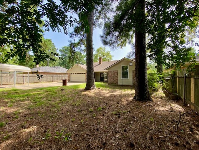 Building Photo - Ellerbe Woods Neighborhood-   9225 Beaver ...