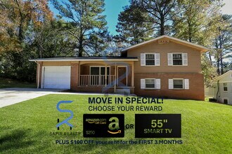 Building Photo - Move in before December 15th and get $100 OFF your rent for the first 3 months — PLUS a $250 Amaz...