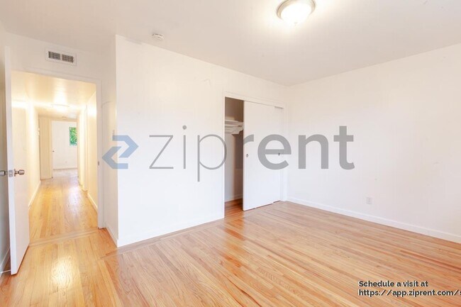 Building Photo - 4636 Goya Pkwy