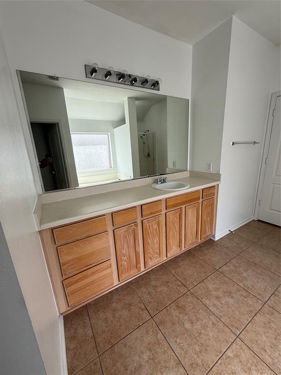 Building Photo - 1611 Mills Pass Way