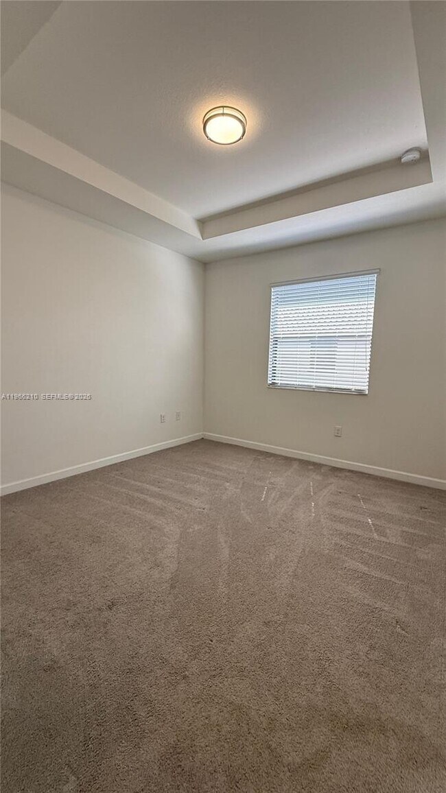 Building Photo - 11964 SW 244 Ln