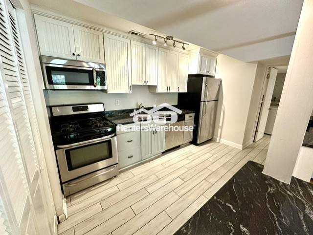 Building Photo - 943 Oella Ave