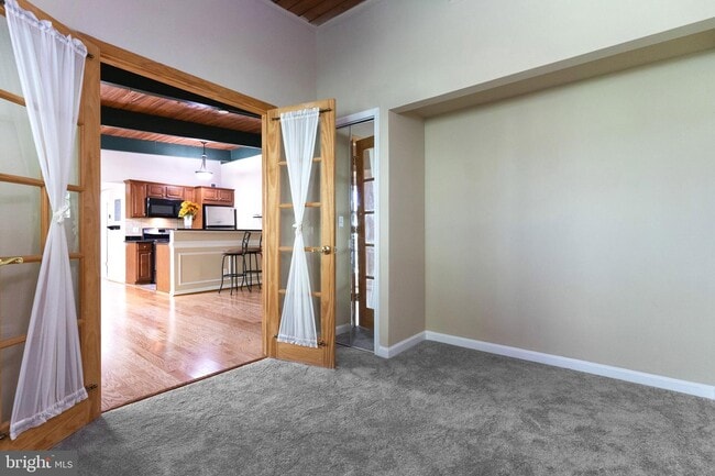 Building Photo - 4381 Americana Dr