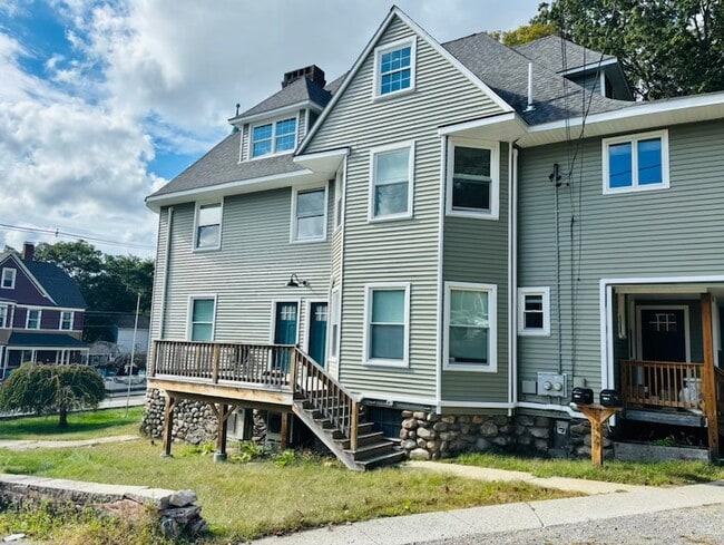 Building Photo - 142 Broad St