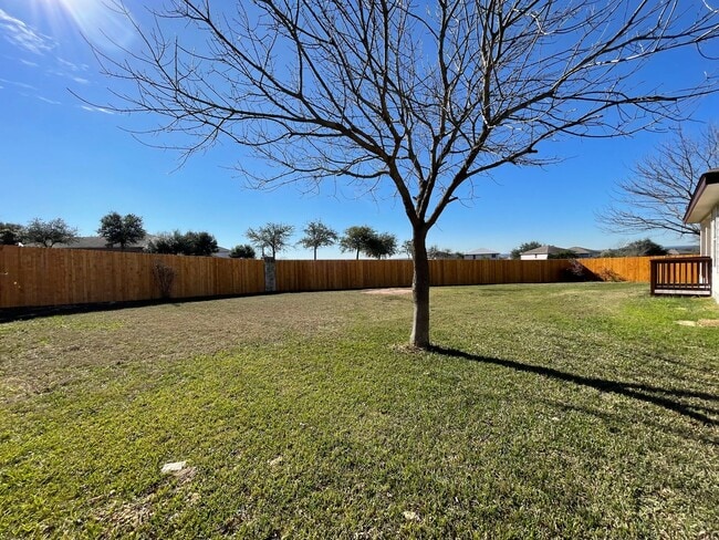 Building Photo - 129 Crane Crest Dr