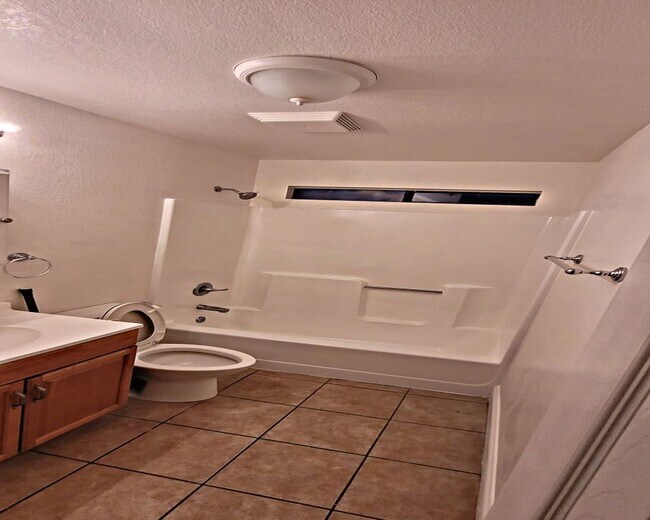 Building Photo - 8290 MacArthur Blvd