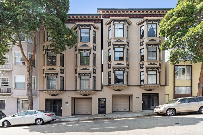 Building Photo - 1619 Gough St