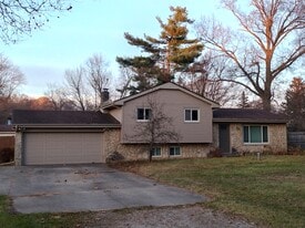 Building Photo - 2664 Miller St