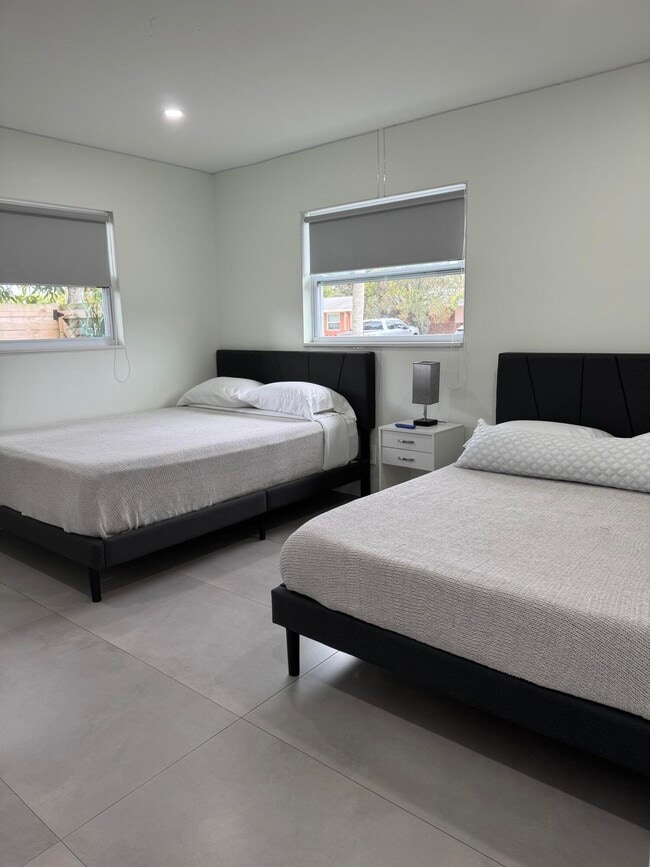 Building Photo - 2314 Pinecrest Ct