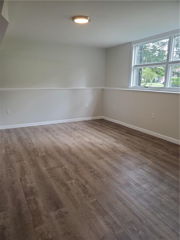 Building Photo - 440 Forest Ave