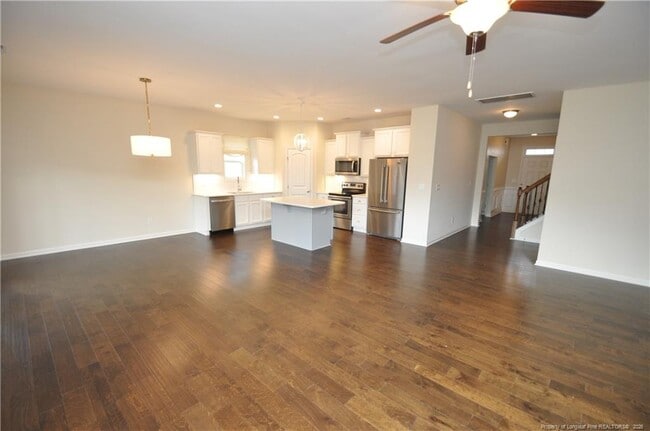 Building Photo - 84 Fairview St