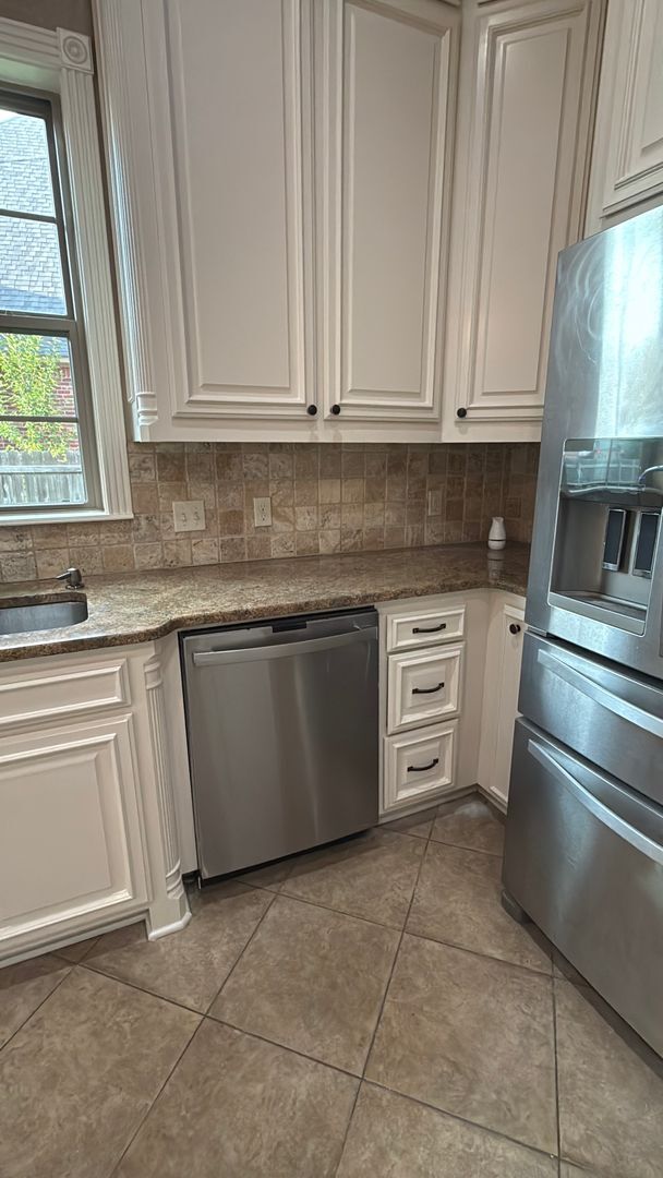 Building Photo - Rental Property in Twelve Oaks