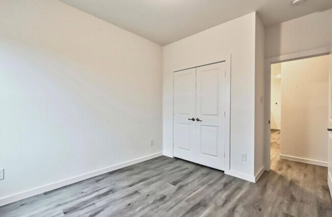 Building Photo - 4803 Dig Dug Ln