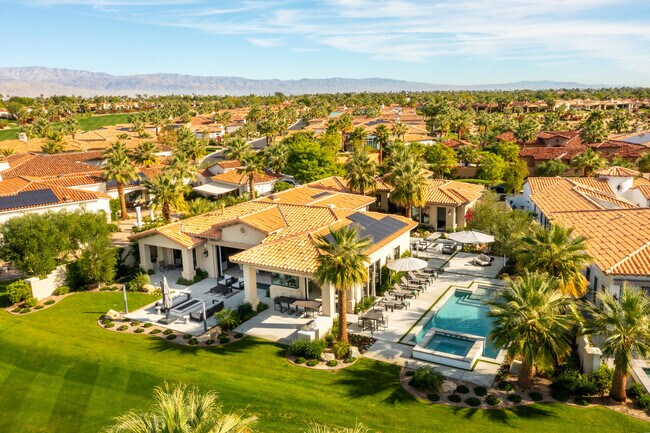 Building Photo - 75642 Via Livorno