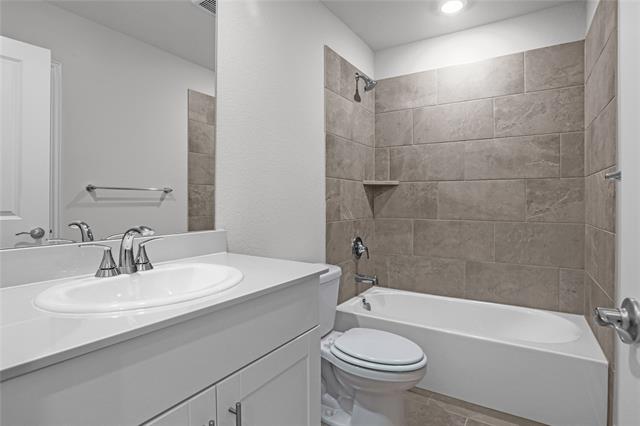 Building Photo - 615 Tidal Dr