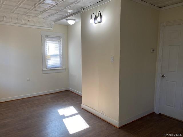 Building Photo - 103 Watkins Ave