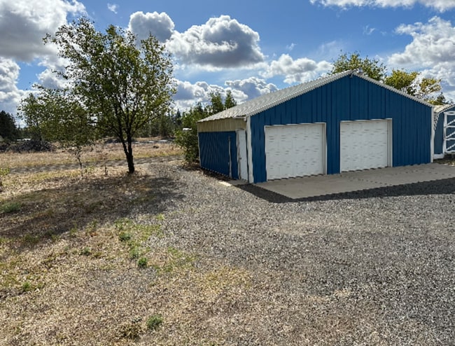 Building Photo - 24115 S Pine Springs Rd