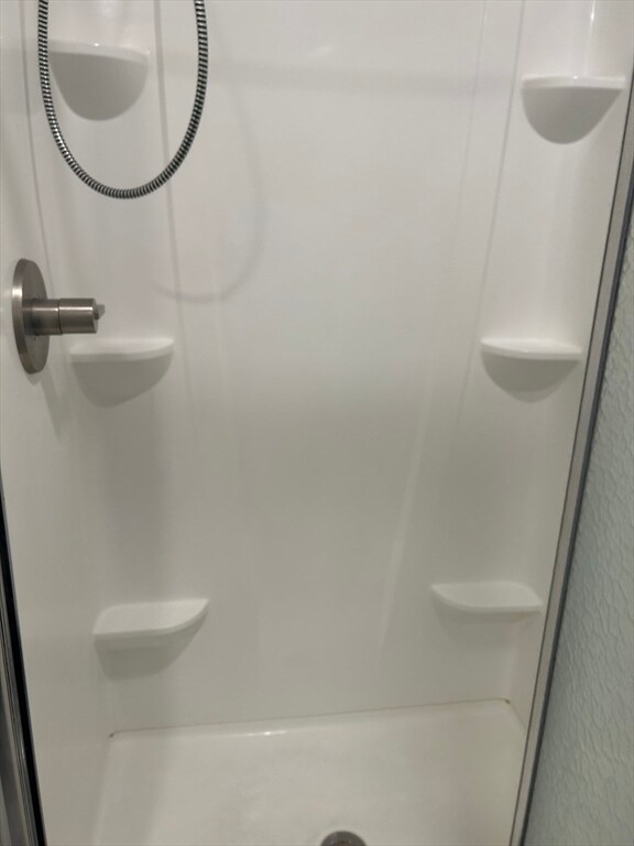 Building Photo - 574-576 State St