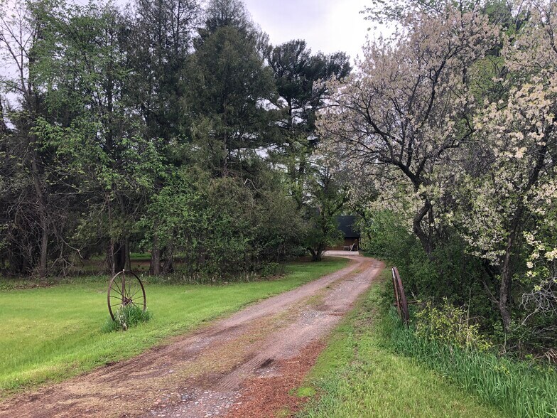 Driveway - 23260 Bridgestone Rd NW