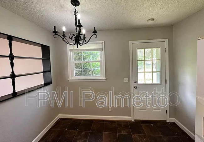 Building Photo - 145 Gala Dr
