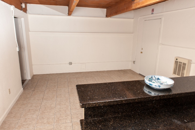 Building Photo - 1234 47th Ave