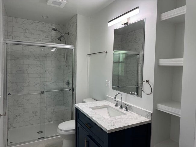 Building Photo - 434 Galahad Rd