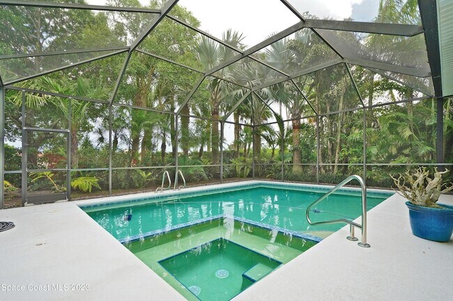 Building Photo - 1521 Wilmington Dr