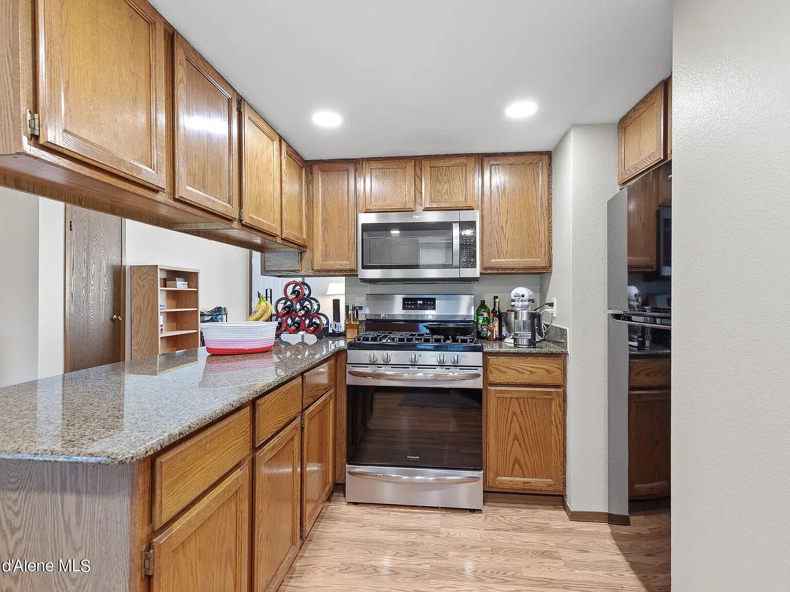 Building Photo - 9978 N Sunview Ln