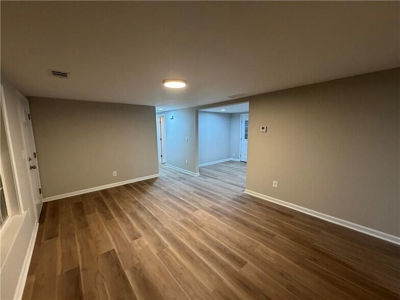 Building Photo - 4699 Hwy 81