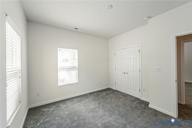 Building Photo - 7301 Norwood Pond Pl