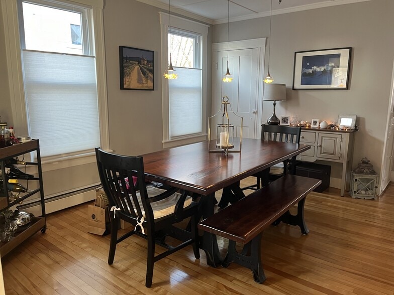 Dining Room - 44 N Spring St