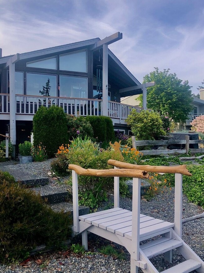 Building Photo - 240 Elwha Dr