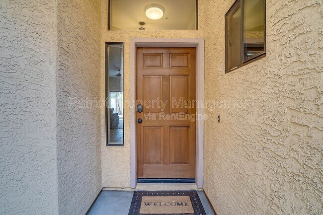 Building Photo - 9520 N 105th St