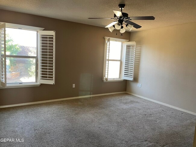 Building Photo - 3233 Muddy Point Ln