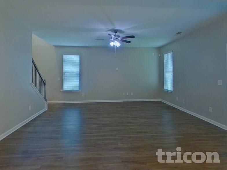 Building Photo - 5370 Campbellton Fairburn Rd