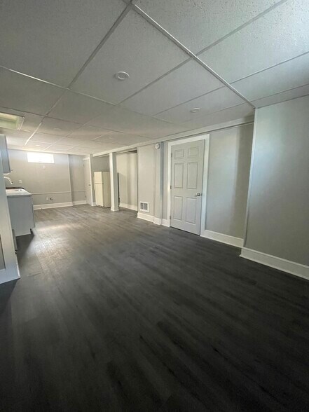 Building Photo - 47 Volturno St