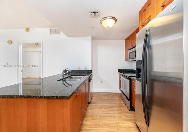 Building Photo - 4100 Salzedo St