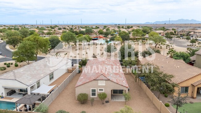 Building Photo - Beautiful Home in Mission Royale