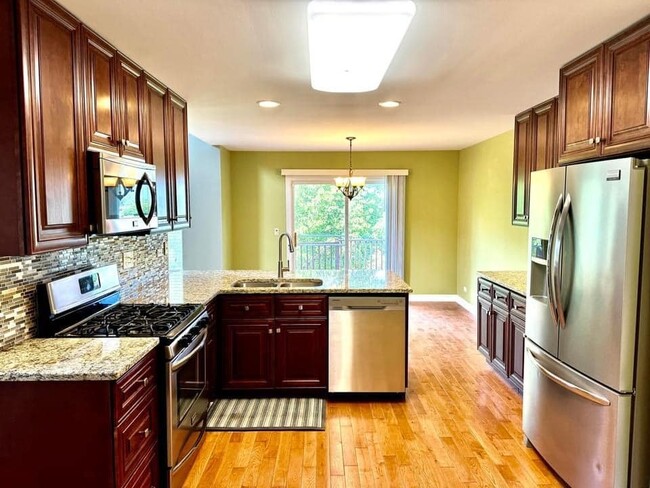 Building Photo - 1437 Meadowsedge Ln