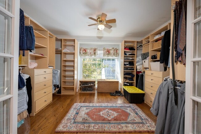 Building Photo - Amazingly Beautiful Colonial - Montgomery Village - Maryland