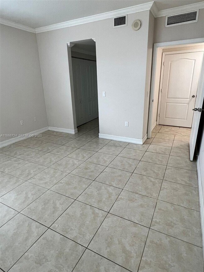 Building Photo - 117 NW 42nd Ave